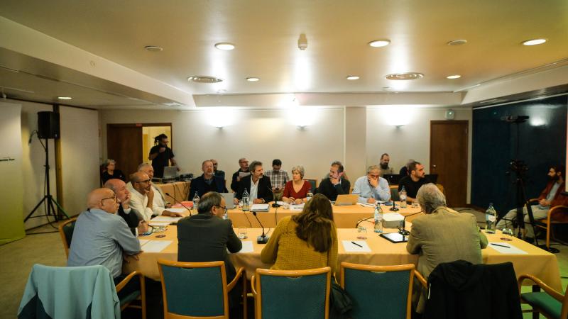 Mesa Redonda «Situação económica, Constituição da República e o futuro do País»